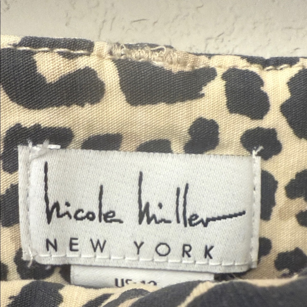 Nicole Miller Leopard Print Wide Leg Pants - with front and back patch pockets - Picture 2 of 7